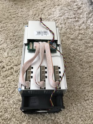 Antminer D3